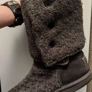UGG Women's limited edition boots